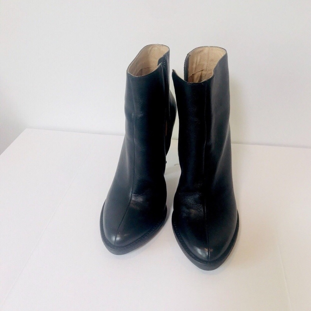 Boutique 58 | leather booties 7.5 NEW